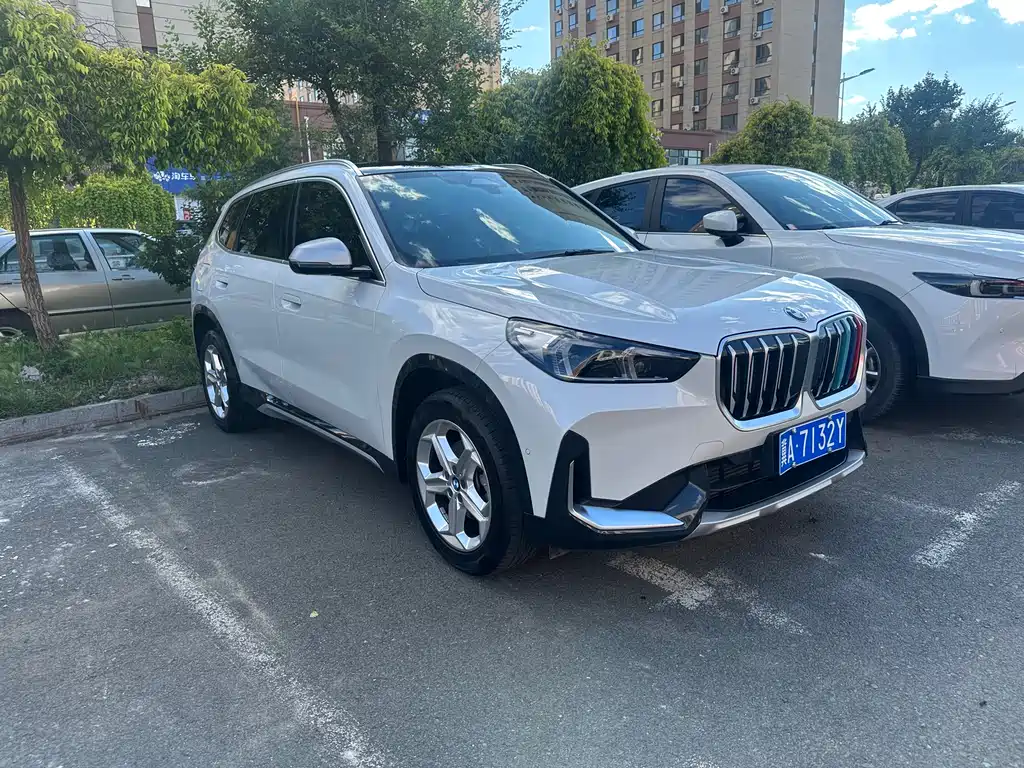 BMW X1 — фото 3