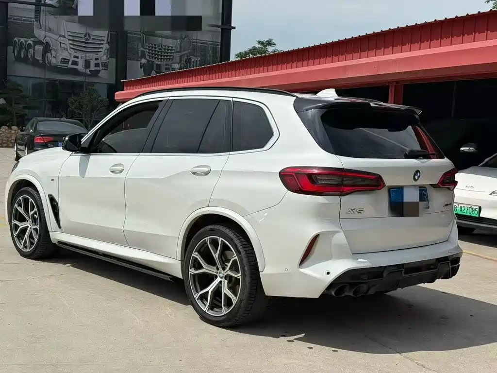 BMW X5 (Import) — фото 7