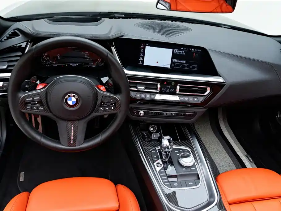 BMW Z4 — фото 10