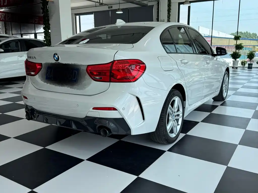 BMW 1 Series — фото 14