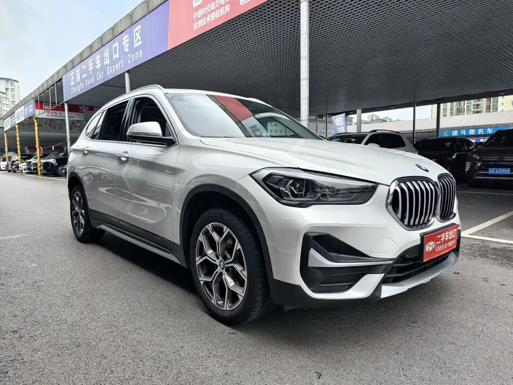 BMW X1 — фото 3