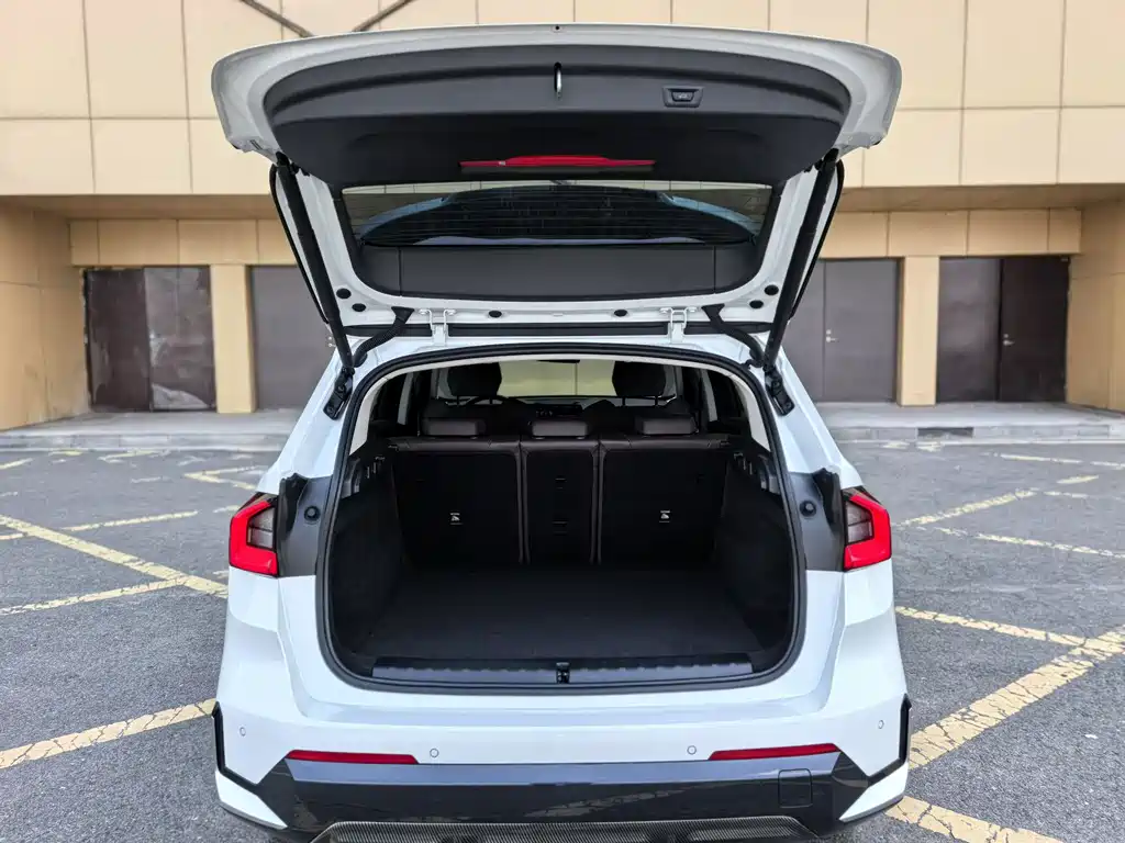BMW X1 — фото 17