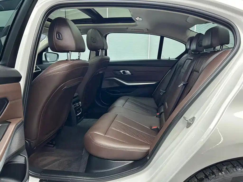 BMW 3 Series — фото 18