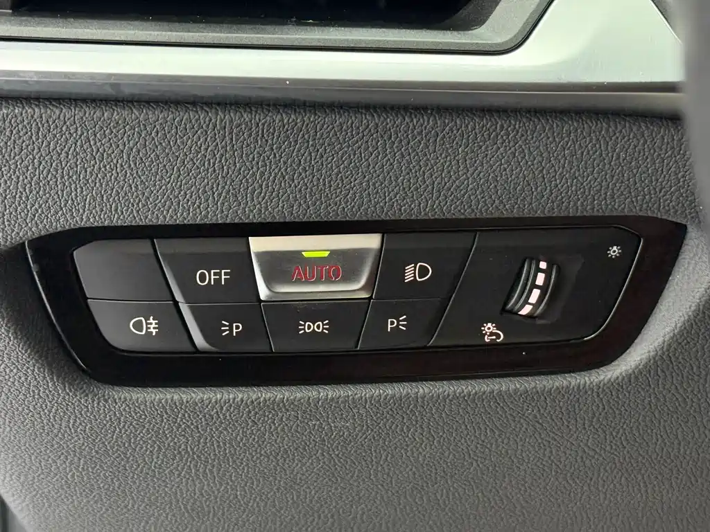 BMW 3 Series — фото 19