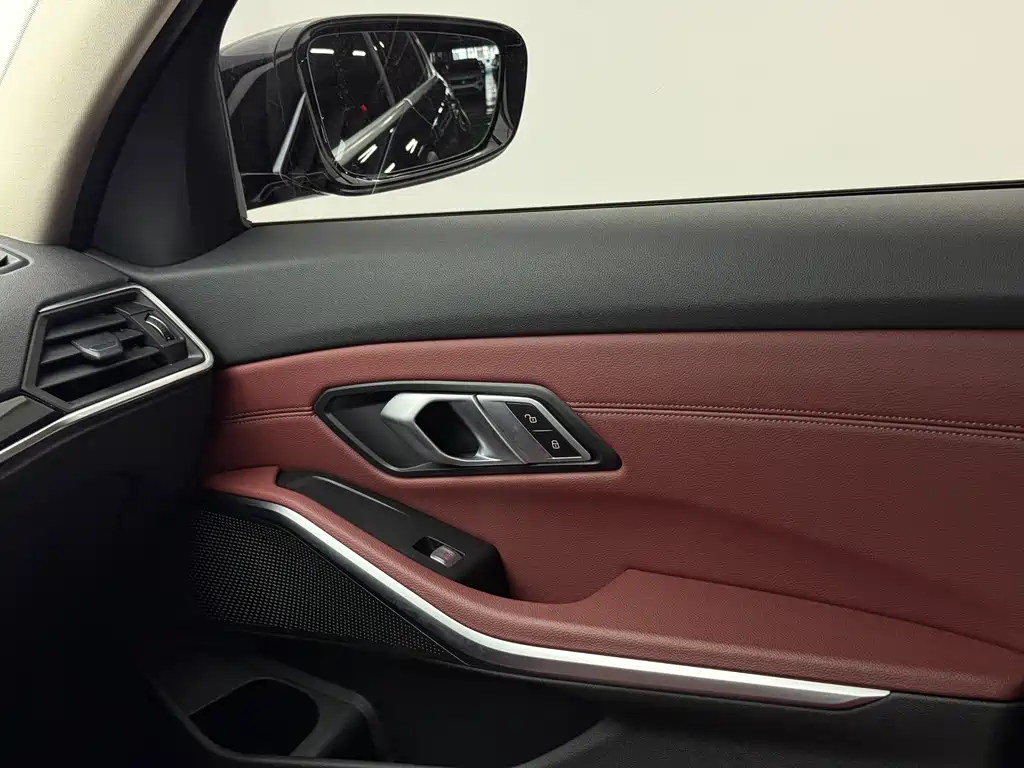 BMW 3 Series — фото 10