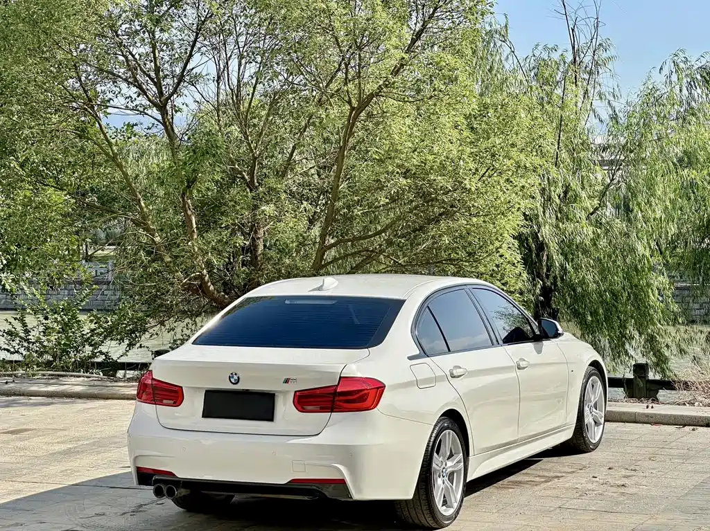 BMW 3 Series — фото 3