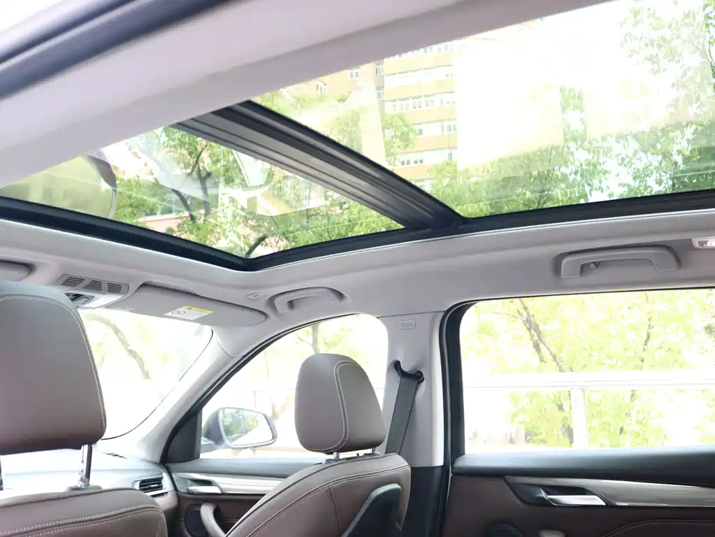BMW X1 New Energy — фото 8