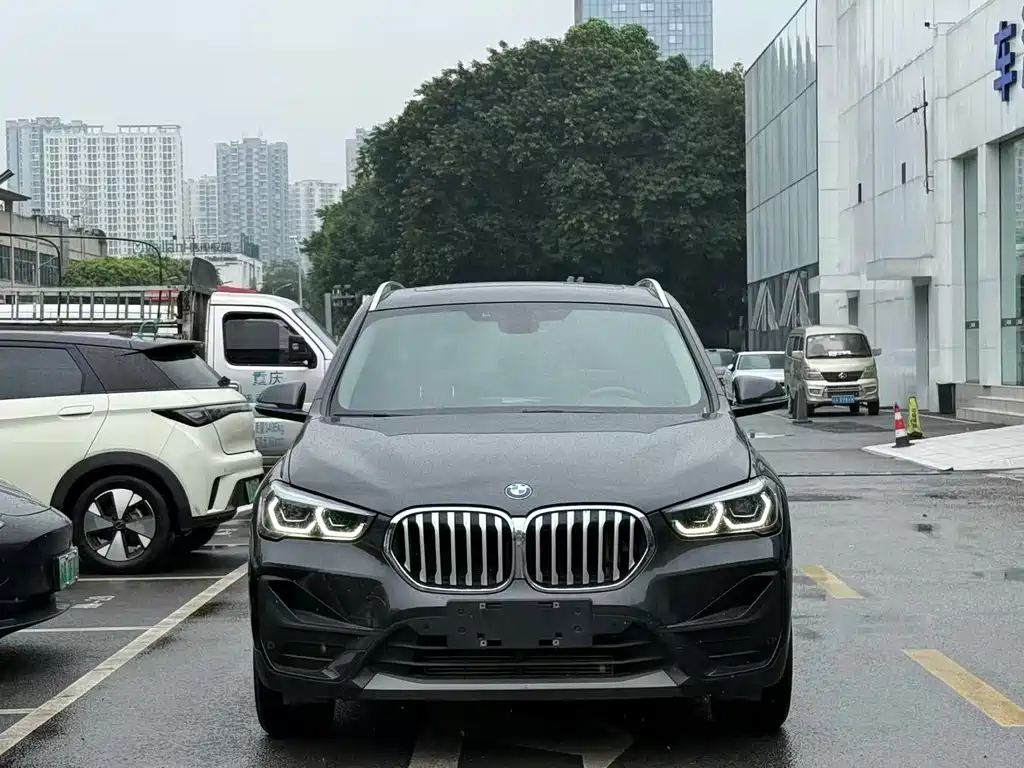 BMW X1 — фото 2