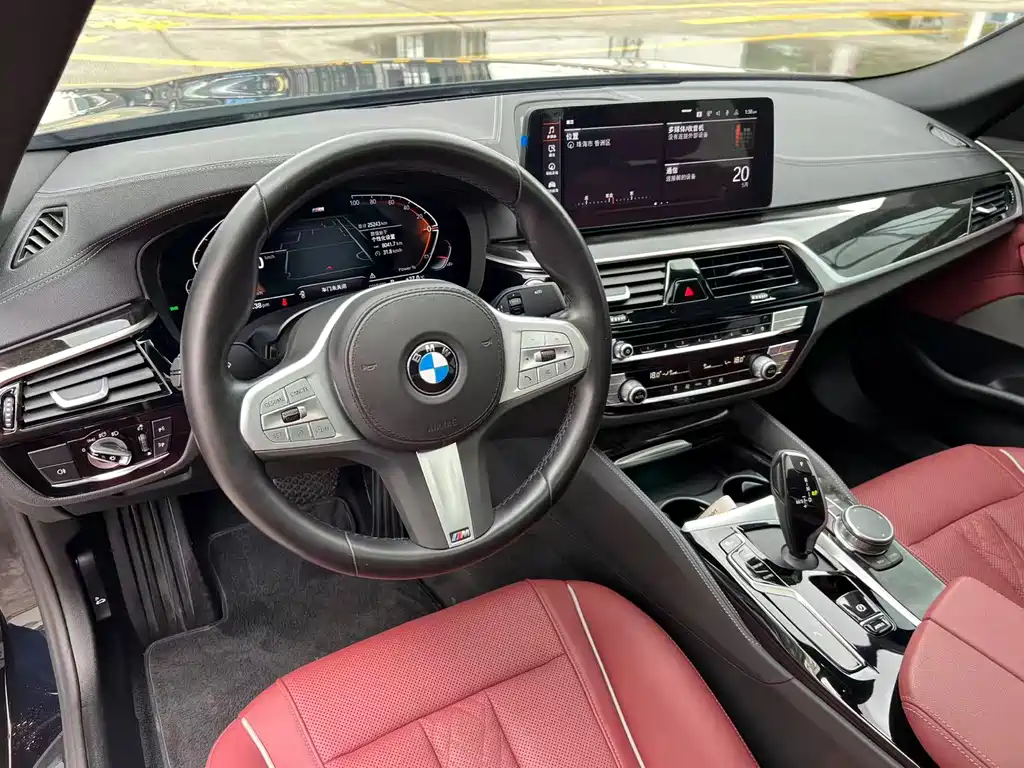 BMW 5 Series — фото 4