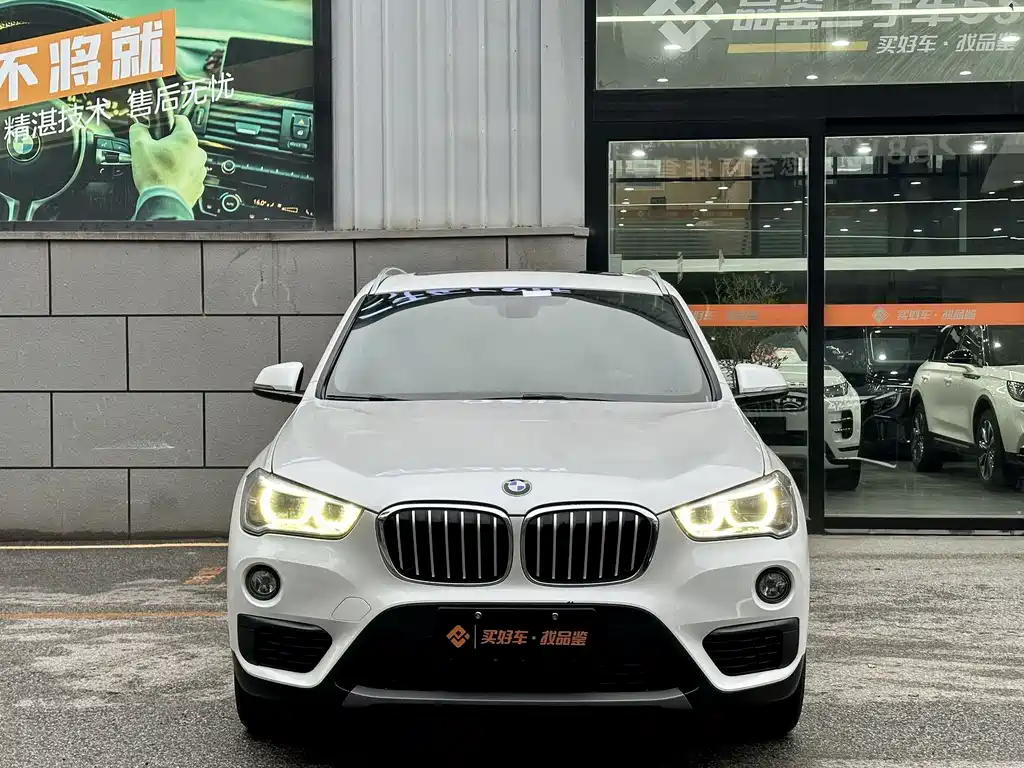 BMW X1 — фото 4