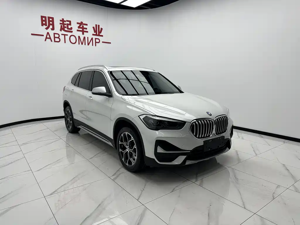 BMW X1 — фото 4