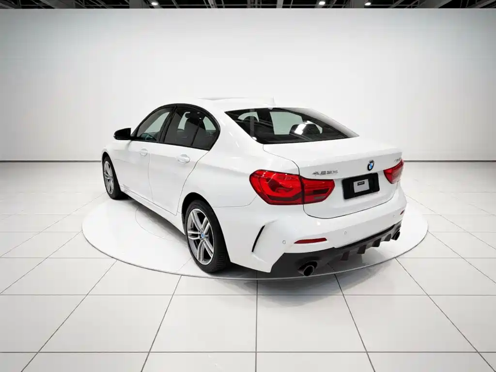 BMW 1 Series — фото 23