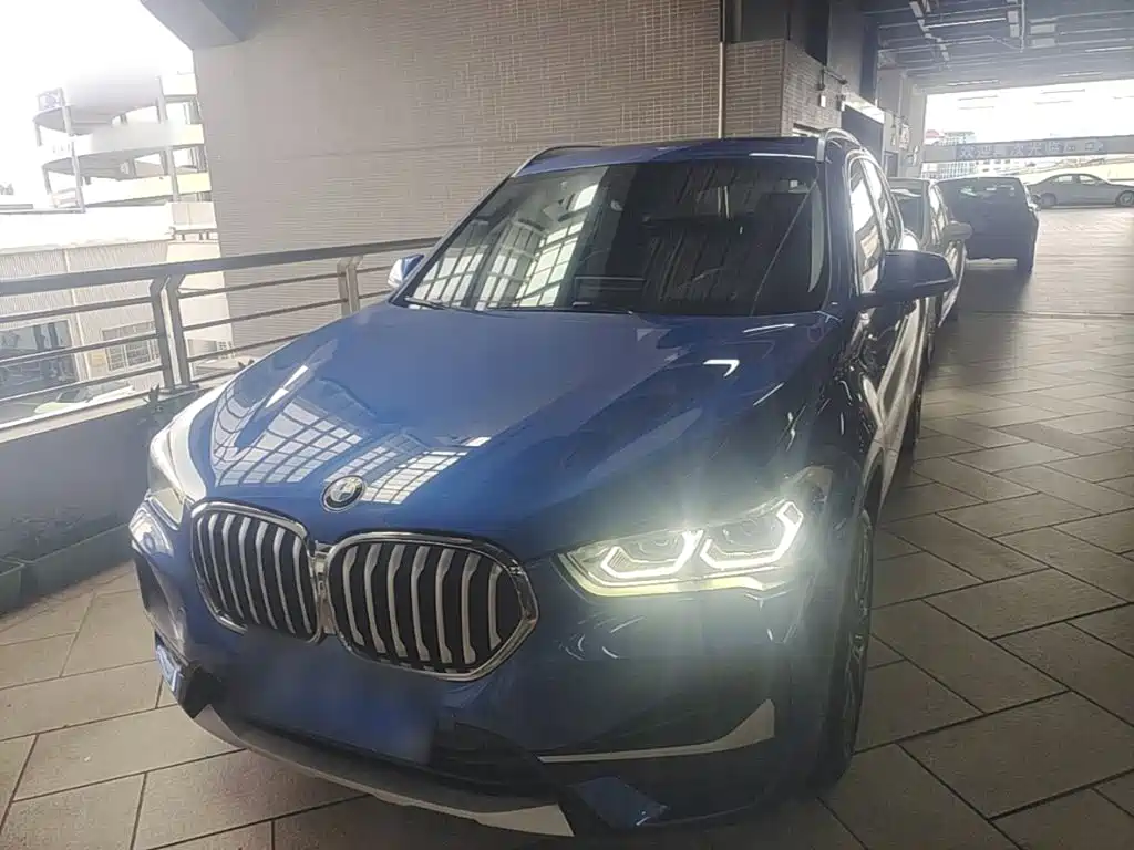 BMW X1 — фото 3
