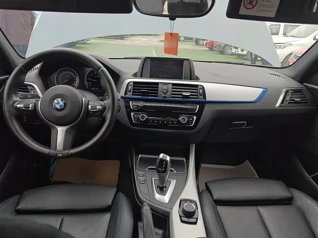 BMW 1 Series (Import) — фото 10