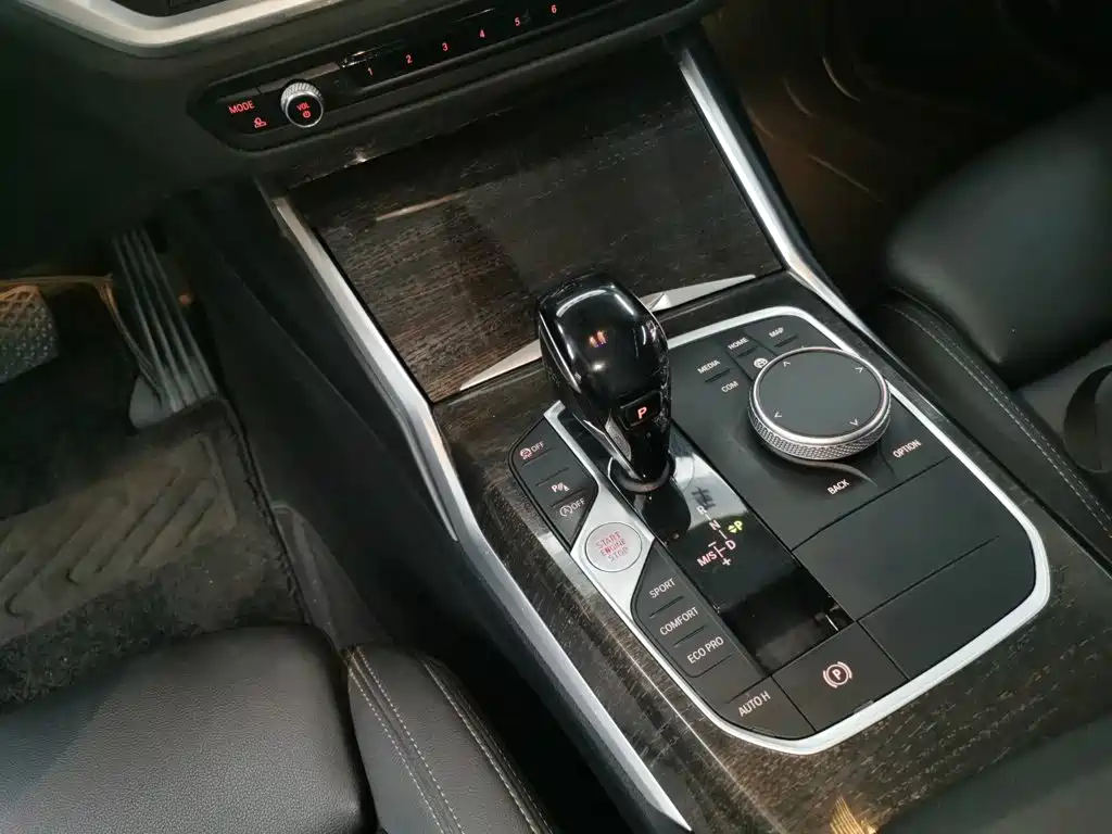 BMW 3 Series — фото 10