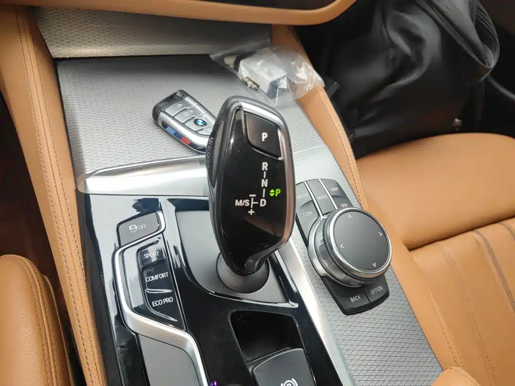 BMW 5 Series (Import) — фото 10