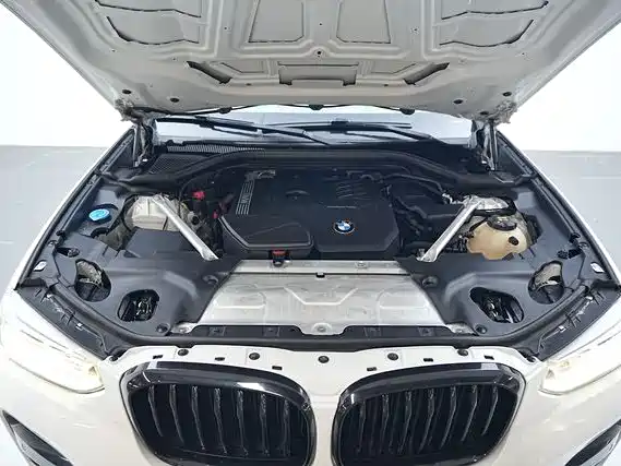 BMW X4 — фото 9