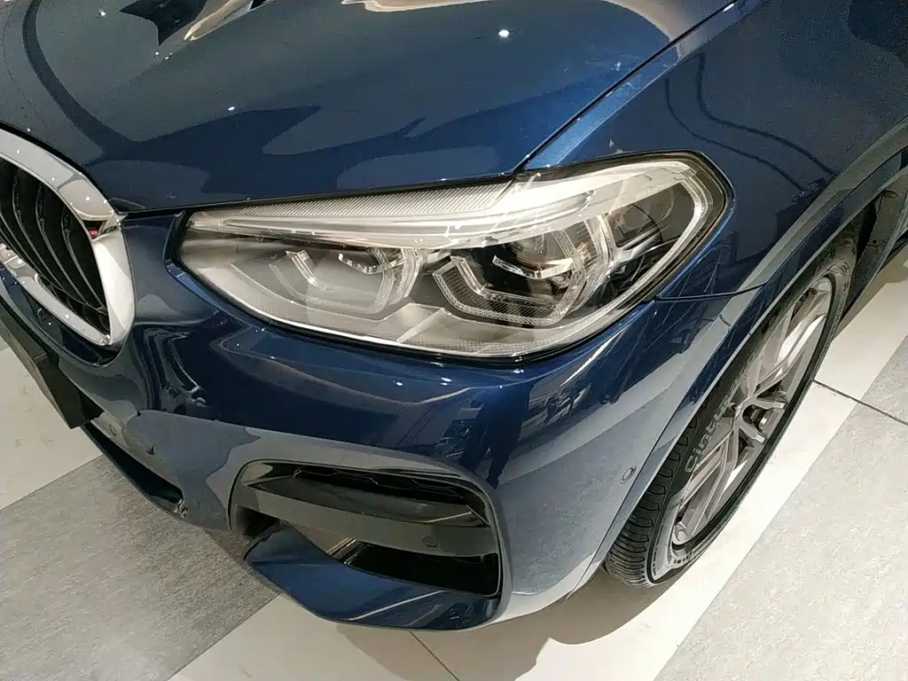 BMW X3 — фото 24