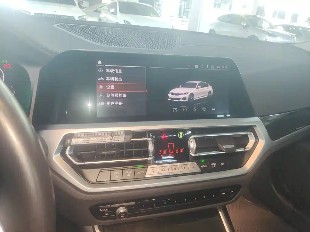 BMW 3 Series — фото 13