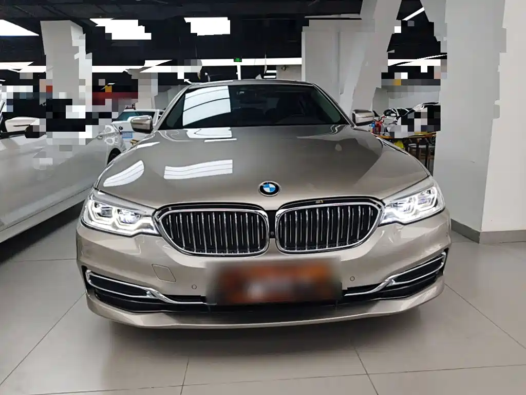 BMW 5 Series New Energy — фото 3