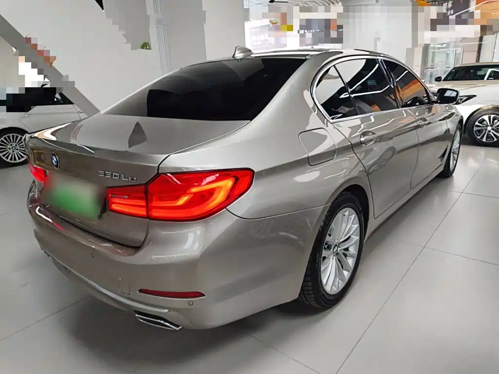 BMW 5 Series New Energy — фото 5