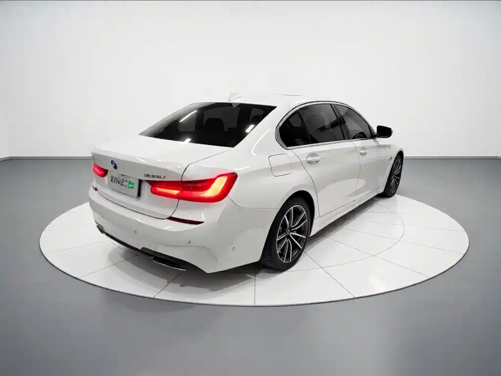 BMW 3 Series — фото 5