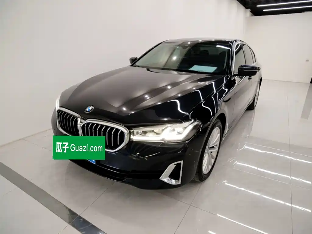 BMW 5 Series — фото 2