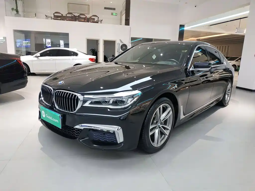 BMW 7 Series — фото 2