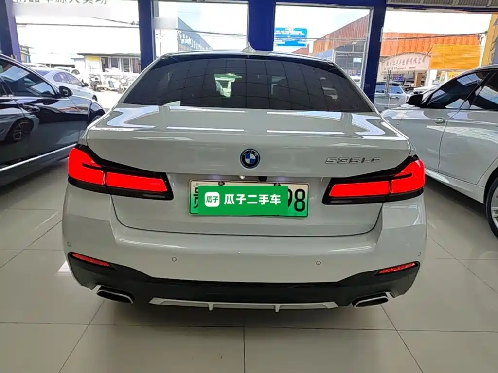 BMW 5 Series New Energy — фото 6