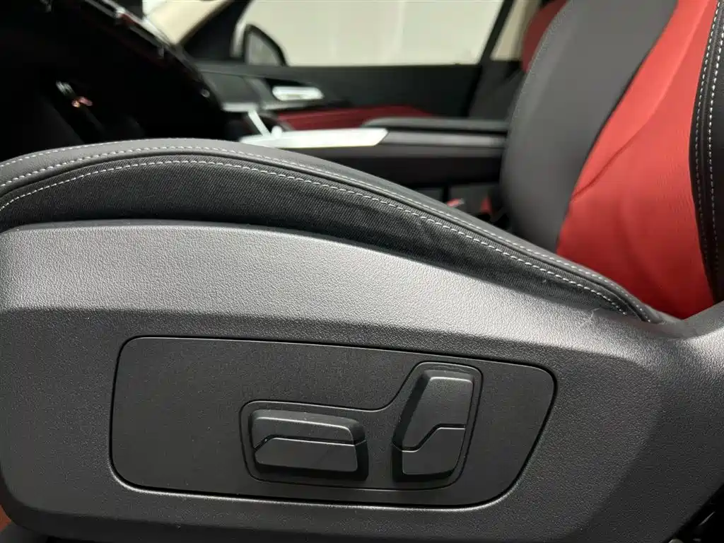 BMW X1 — фото 15