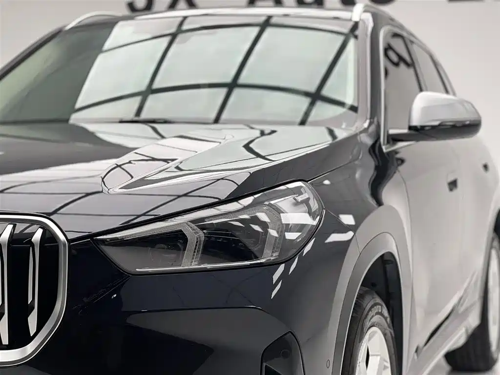 BMW X1 — фото 4