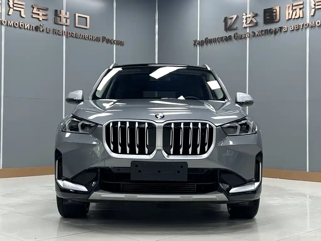 BMW X1 — фото 2