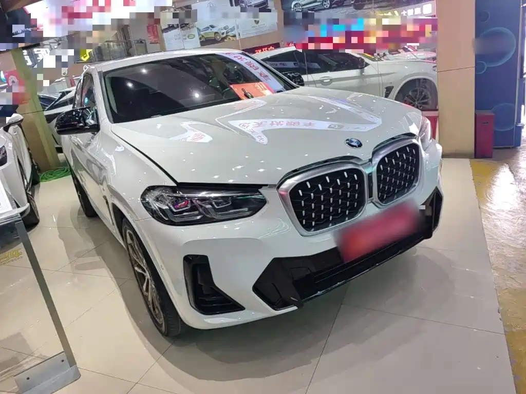 BMW X4 — фото 4