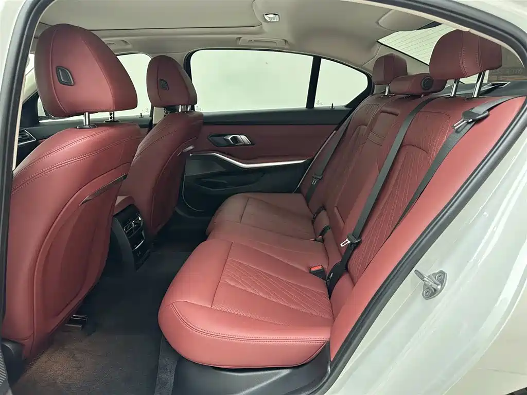 BMW 3 Series — фото 13