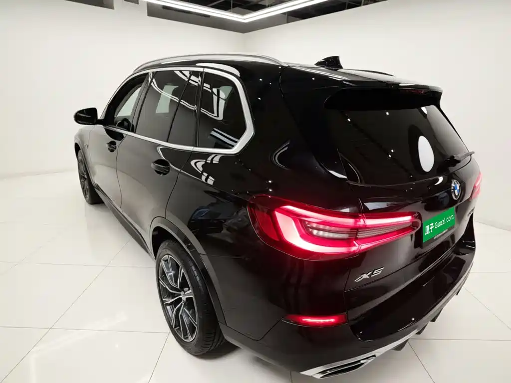 BMW X5 (Import) — фото 5