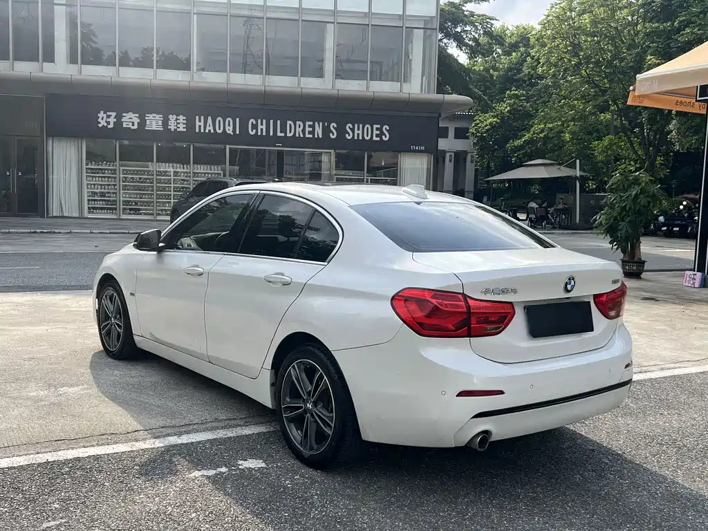 BMW 1 Series — фото 3