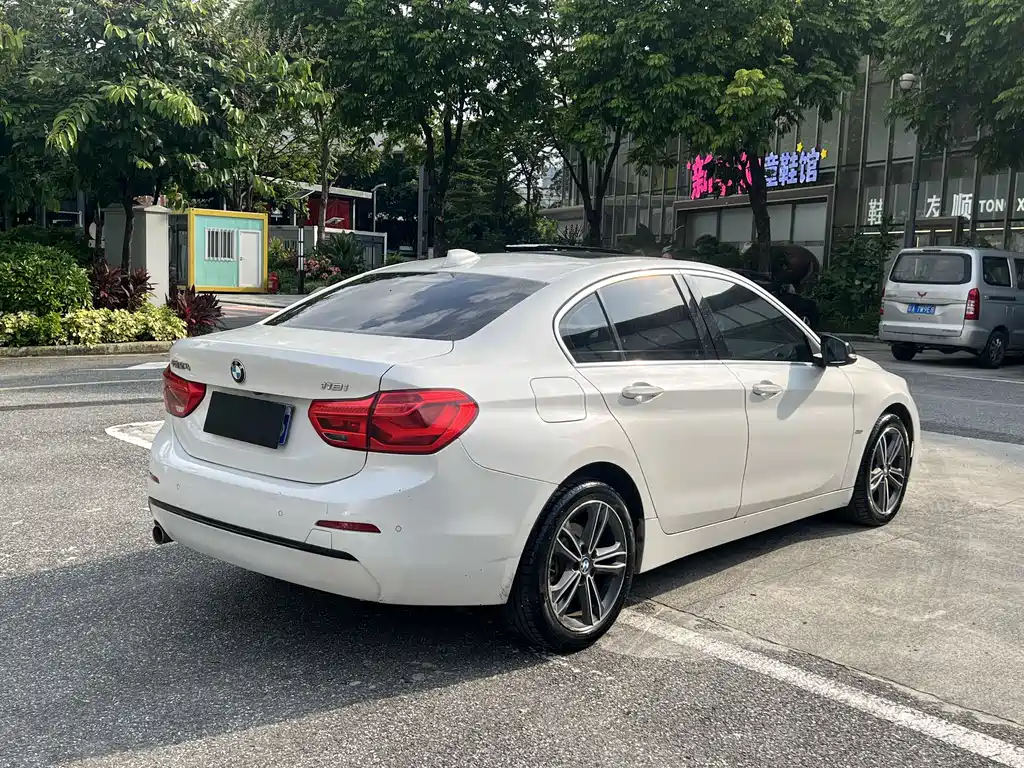 BMW 1 Series — фото 4