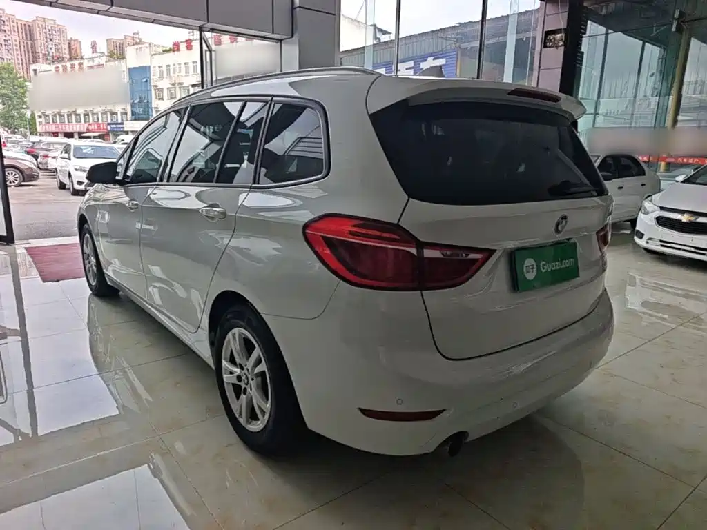 BMW 2 Series Gran Tourer — фото 5