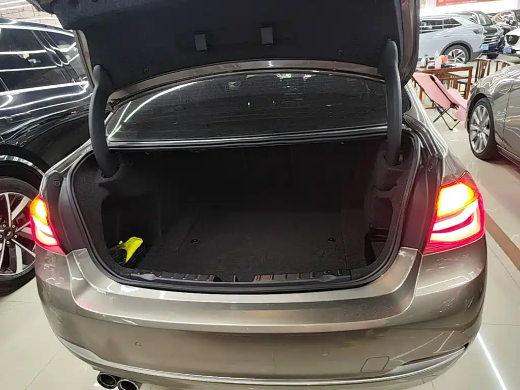 BMW 3 Series — фото 19