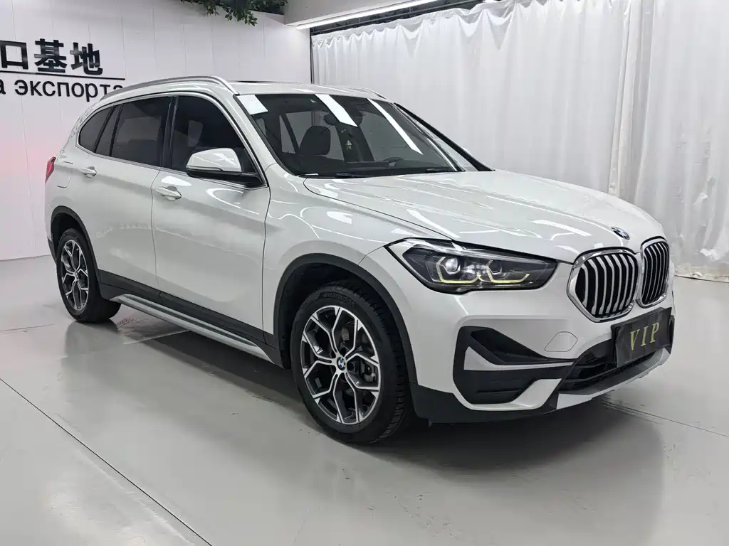 BMW X1 — фото 3