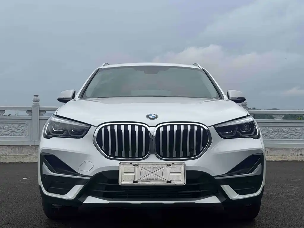 BMW X1 — фото 2