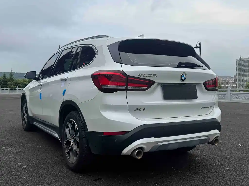 BMW X1 — фото 4