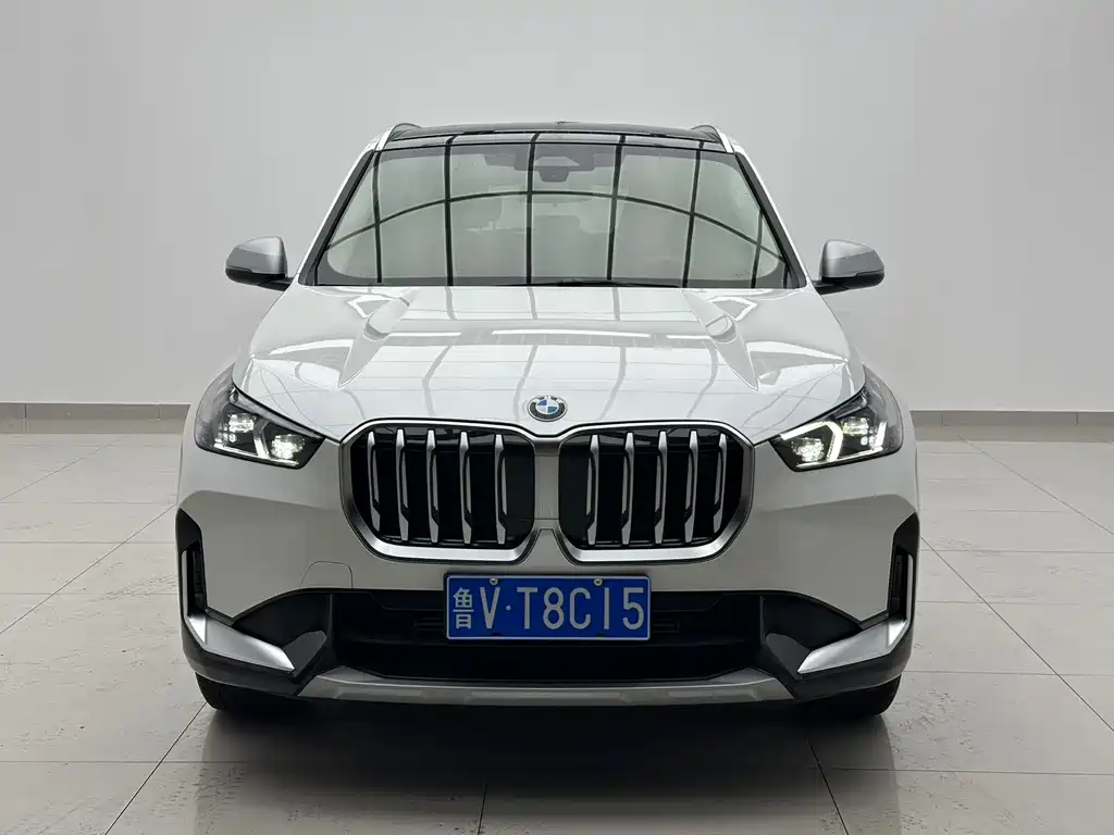 BMW X1 — фото 2