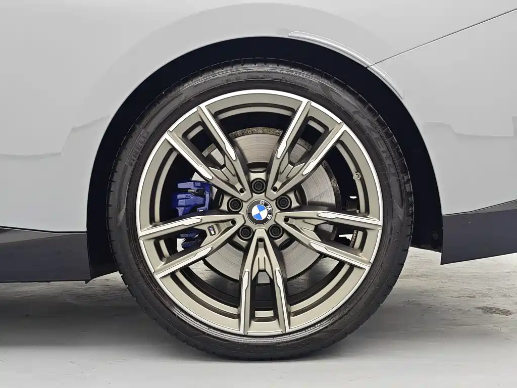 BMW M240i — фото 15