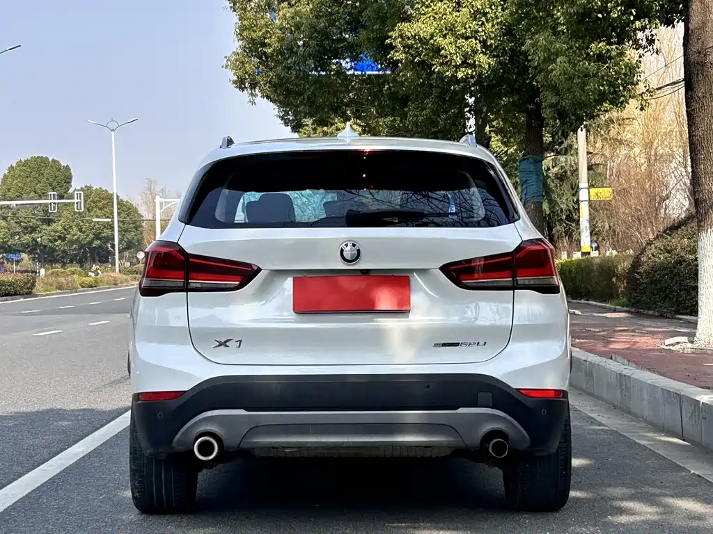 BMW X1 — фото 6