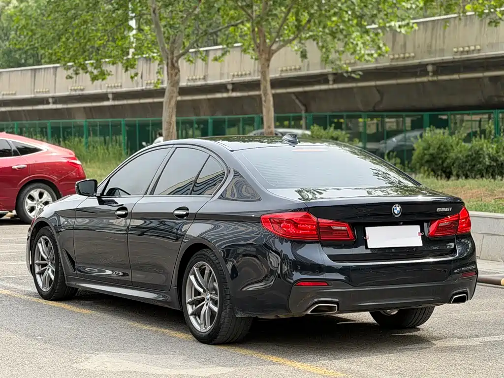 BMW 5 Series (Import) — фото 13