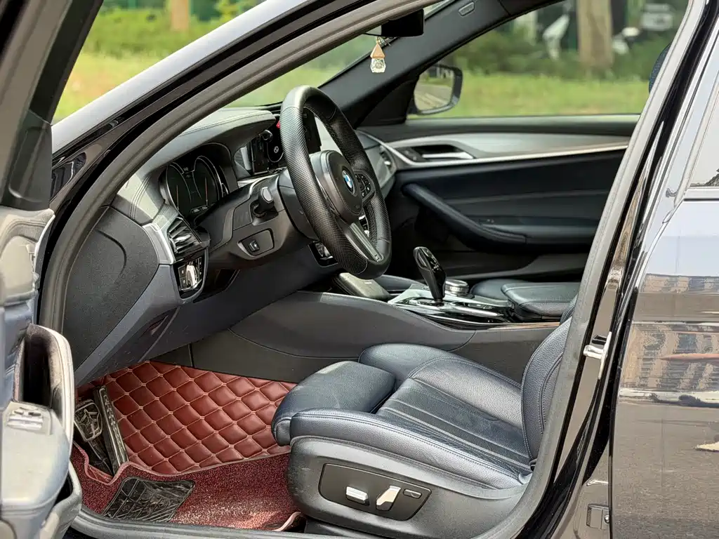 BMW 5 Series (Import) — фото 6
