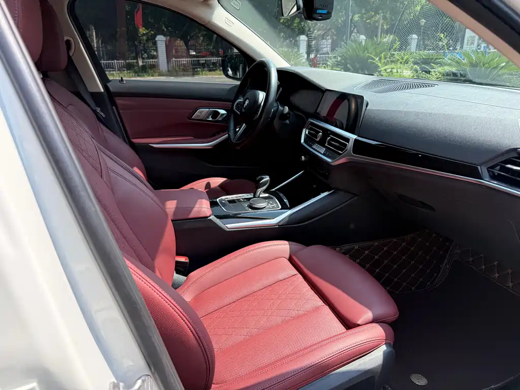 BMW 3 Series — фото 11