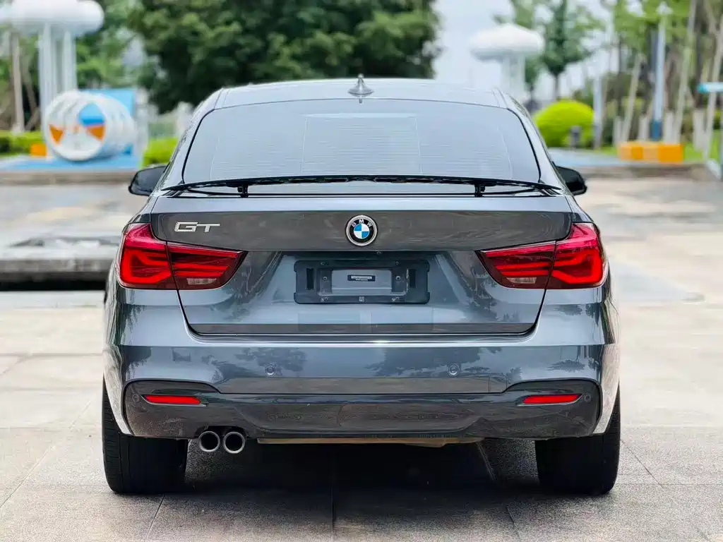 BMW 3 Series GT — фото 8