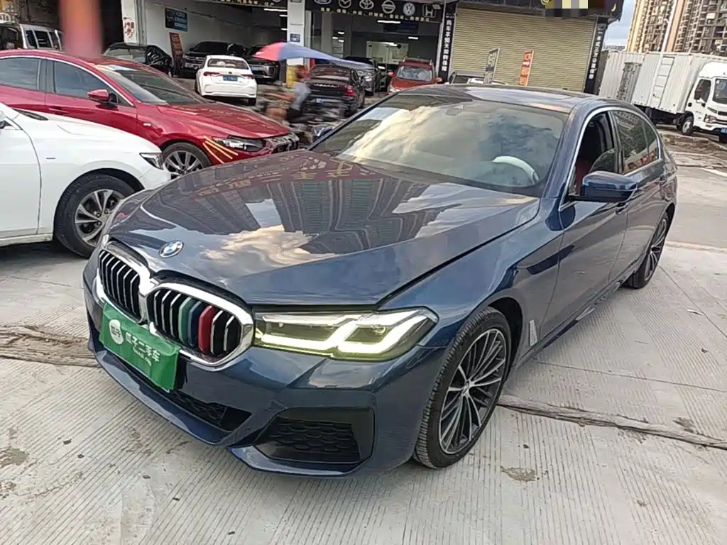 BMW 5 Series — фото 2